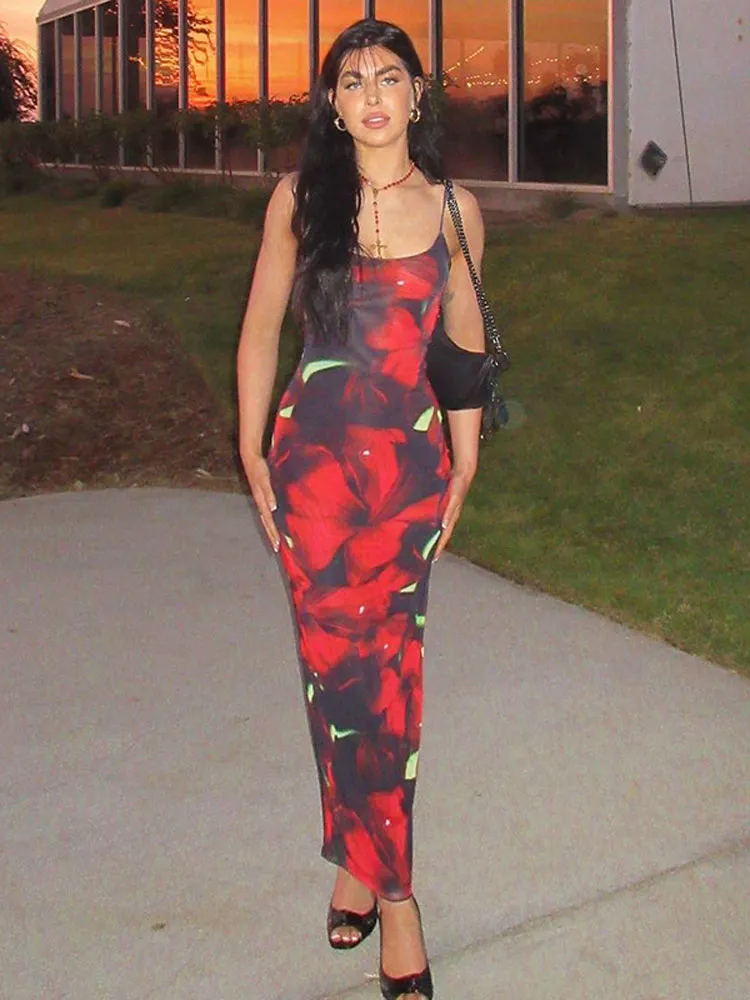Amaryllis Print Maxi Dress